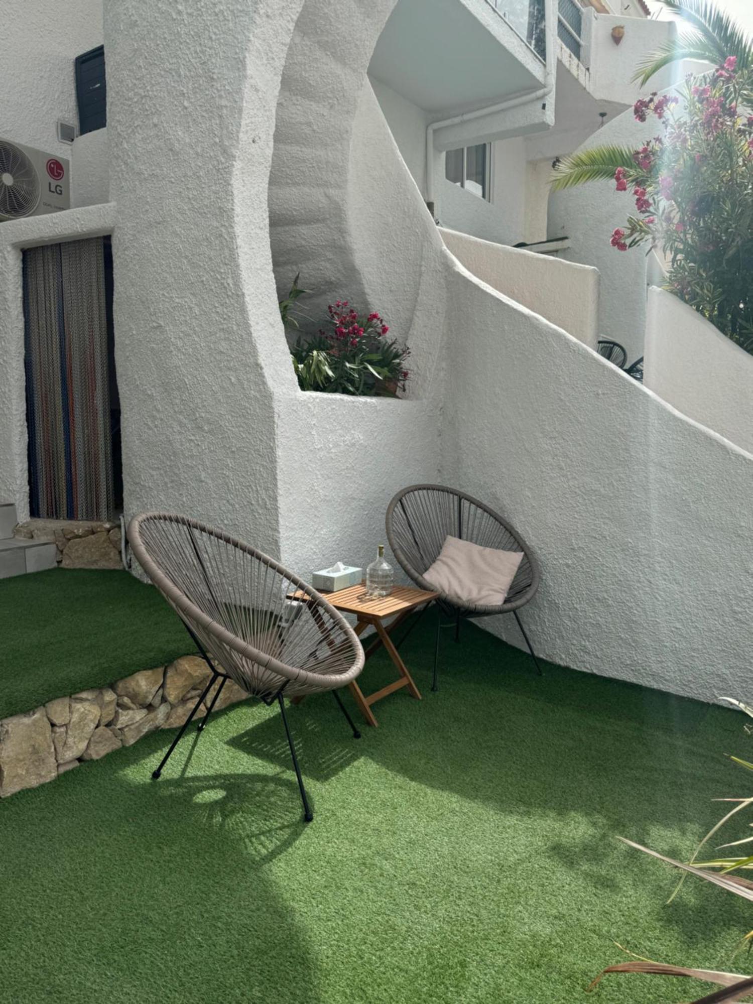 Casa Joanna With Swimming Pool Apartment ลาลฟาส เดล ปี ภายนอก รูปภาพ