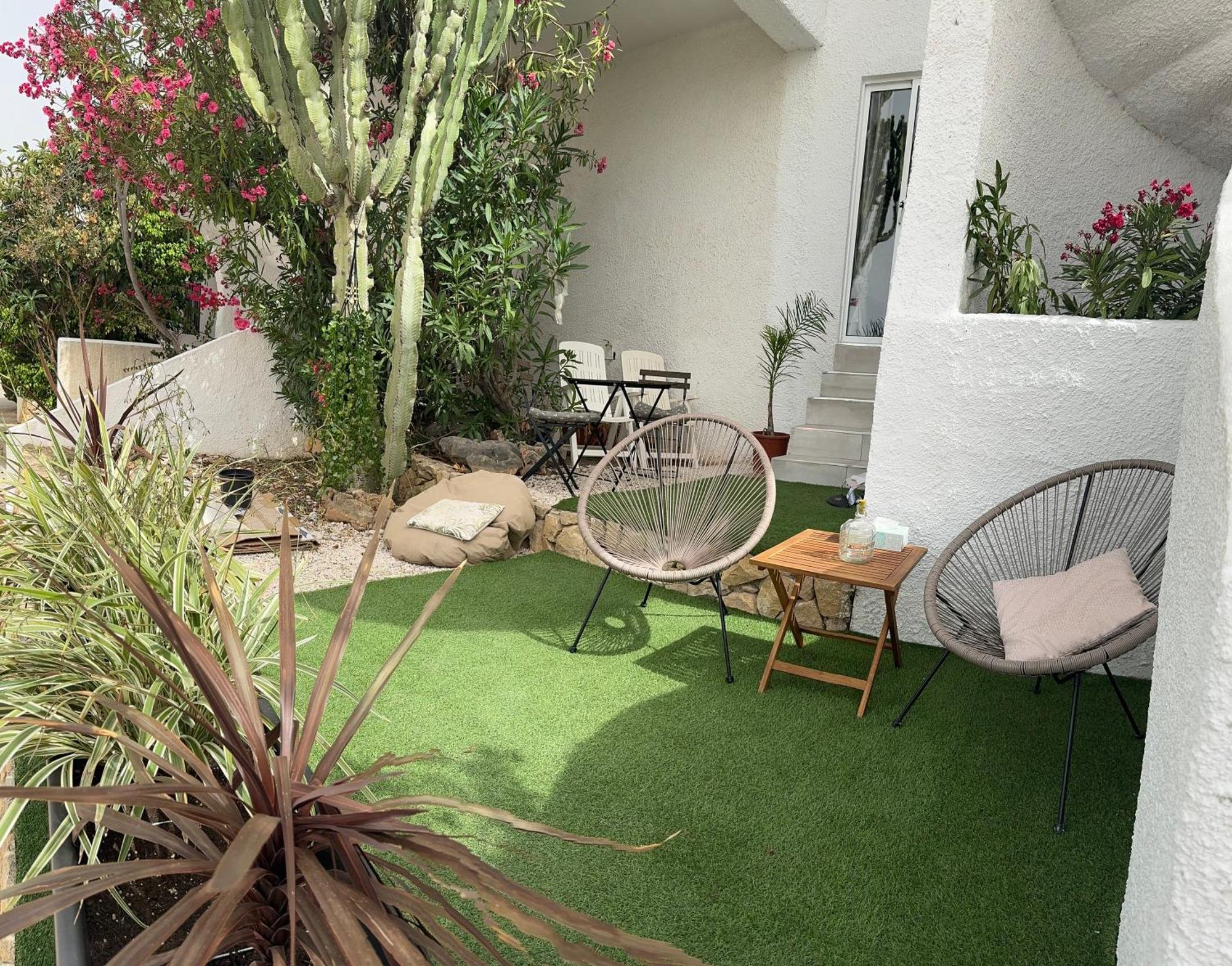 Casa Joanna With Swimming Pool Apartment ลาลฟาส เดล ปี ภายนอก รูปภาพ
